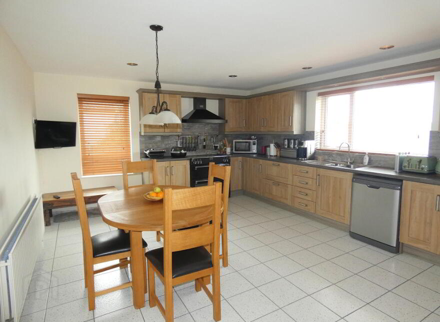 8 Ballynacree Avenue, Balnamore, Ballymoney, BT53 7PQ