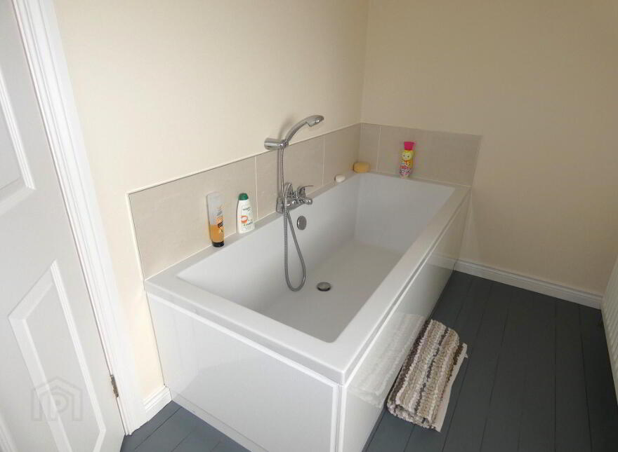 8 Ballynacree Avenue, Balnamore, Ballymoney, BT53 7PQ