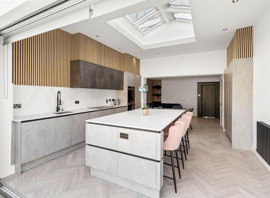 4 Avenue De Rennes, Mahon, Cork