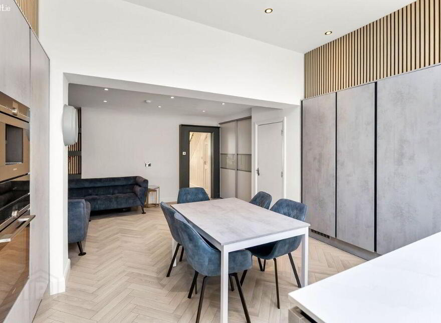 4 Avenue De Rennes, Mahon, Cork