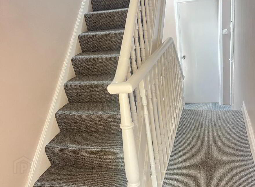 39 Summer Hill, Warrenpoint, BT34 3JB