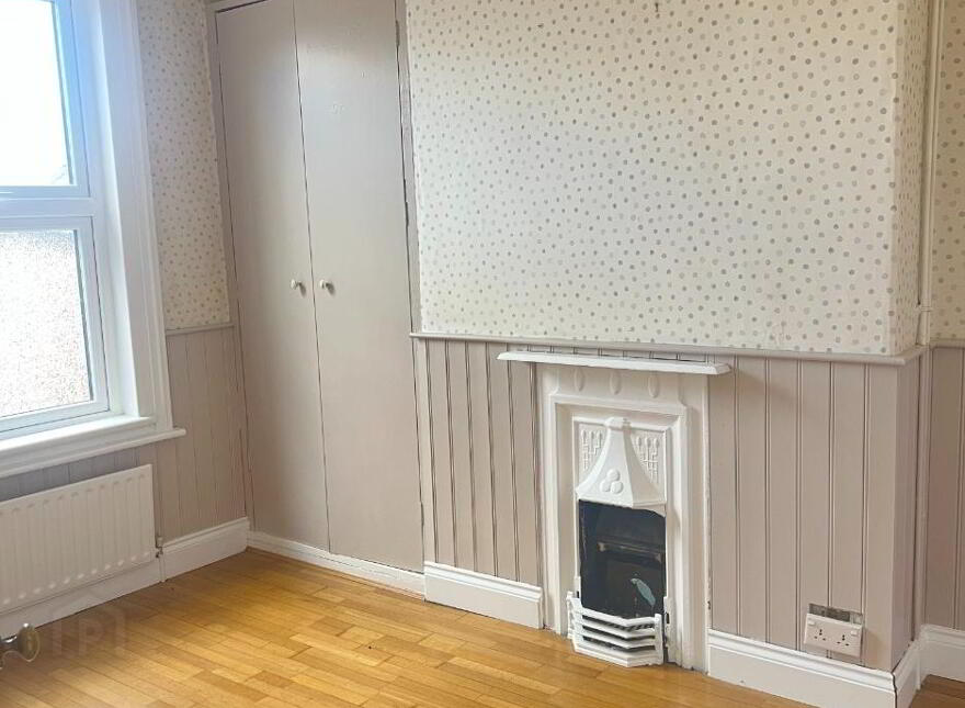 39 Summer Hill, Warrenpoint, BT34 3JB