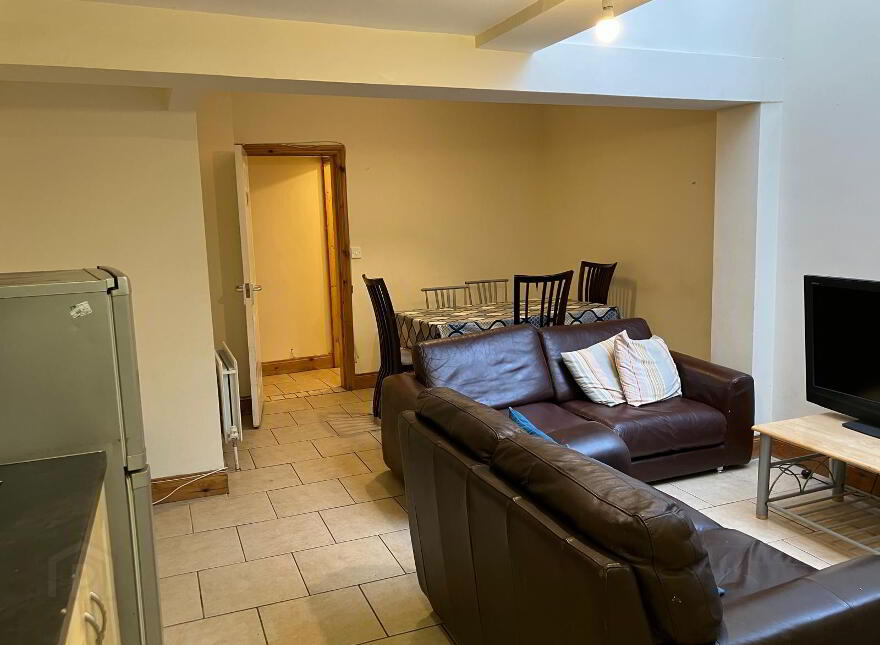 22 Agincourt Street, Belfast, BT7 1RB