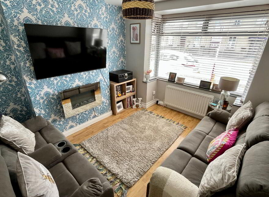 8 Avenue Road, Lurgan, BT66 7BB
