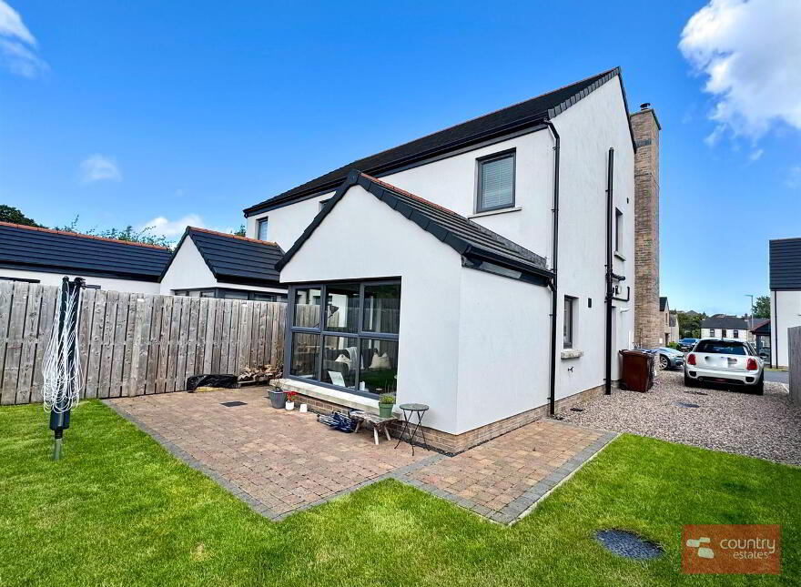 6 Aiken Square, Ballyclare, BT39 9HT