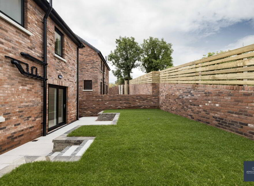 Hta, Clover Heights, Blackskull