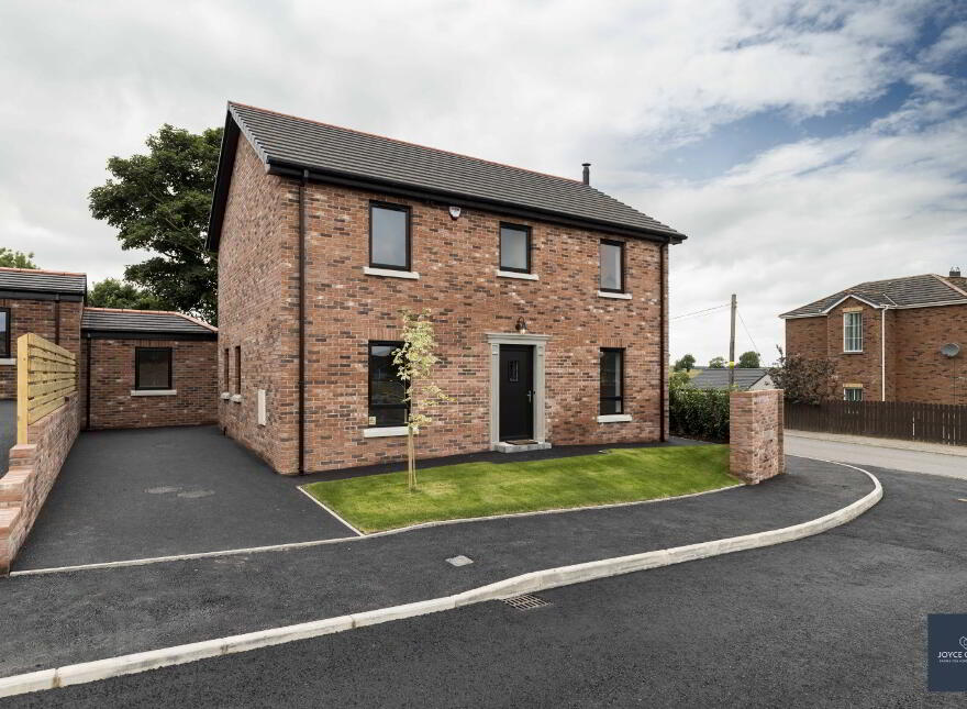 Hta, Clover Heights, Blackskull
