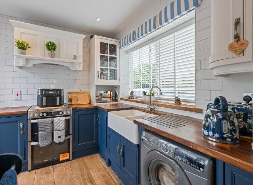 9 Strand Park, Ballywalter, Newtownards, BT22 2PW