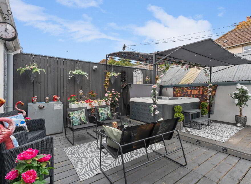 9 Strand Park, Ballywalter, Newtownards, BT22 2PW
