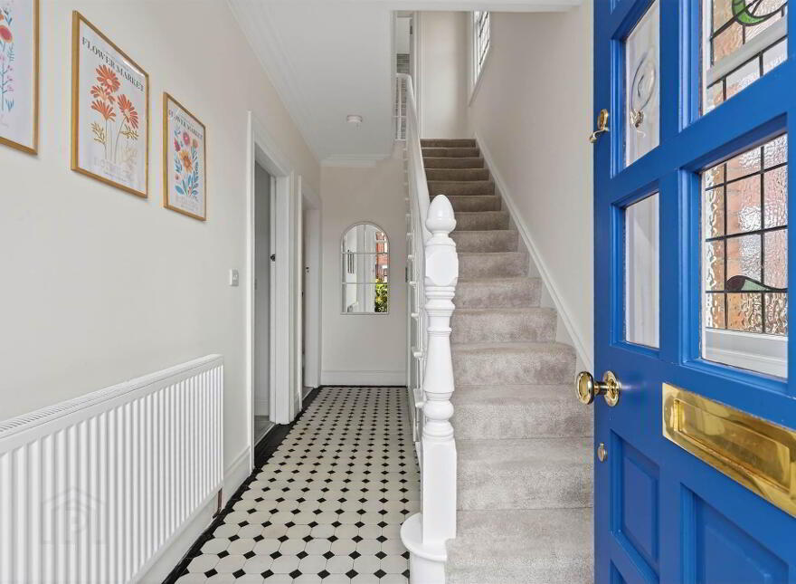 45 Pommern Parade, Belfast, BT6 9FY