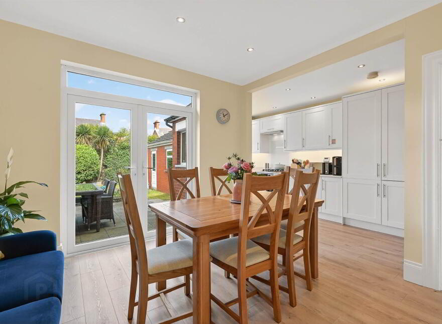 45 Pommern Parade, Belfast, BT6 9FY