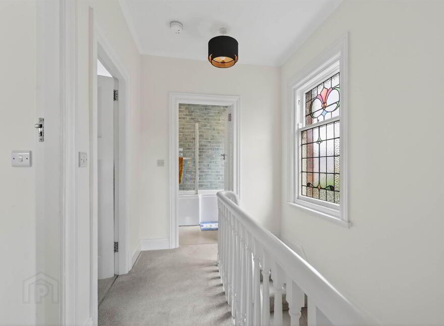 45 Pommern Parade, Belfast, BT6 9FY