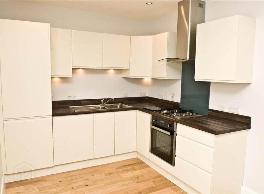 Apt 4, 201 Holywood Road, Belfast, BT4 2DG