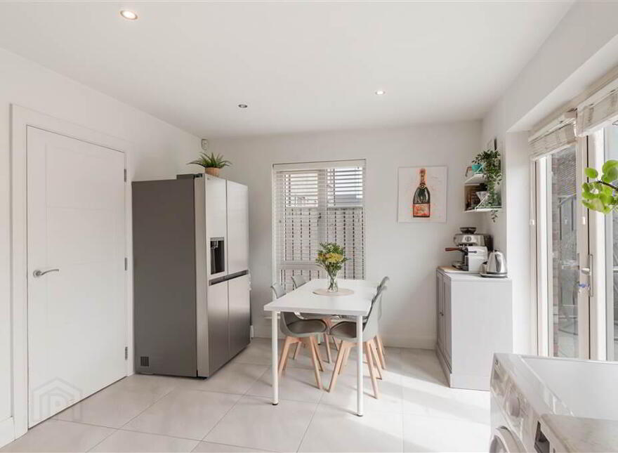 48 Woodbrook Walk, Lisburn, BT28 2ZY