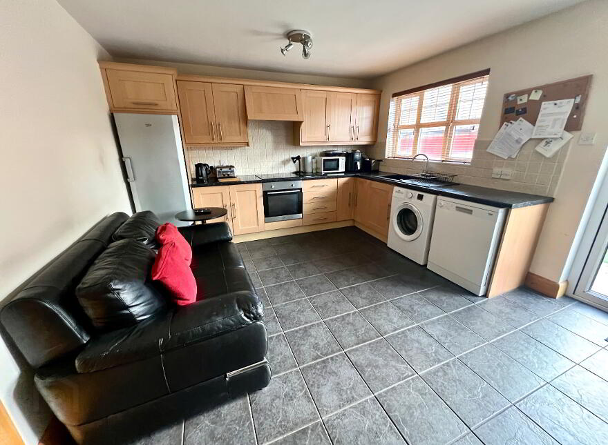 22 Church Meadows., Waterisde, L'Derry, BT47 6DE