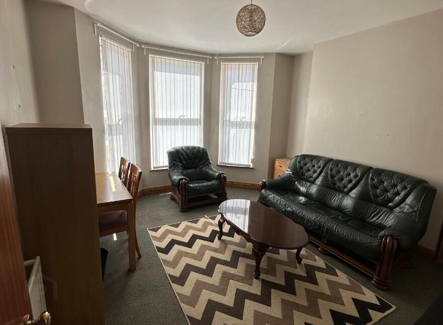 83 Malone Avenue Flat 1, Malone Road, Belfast, BT9 6EP