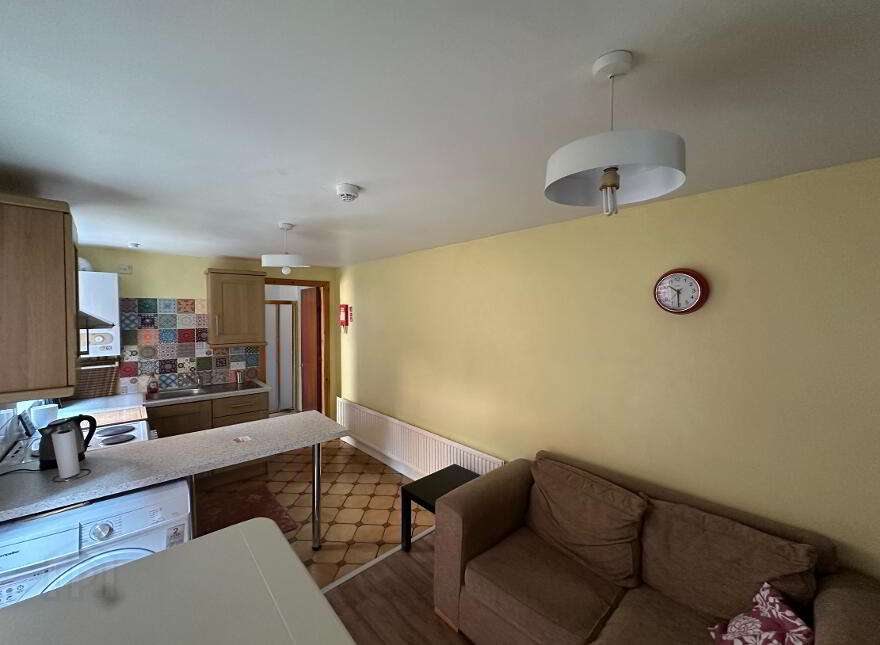 83 Malone Avenue Flat 1, Malone Road, Belfast, BT9 6EP
