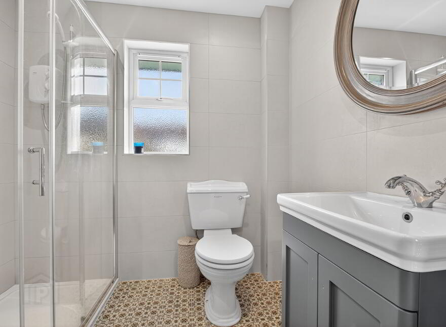5 Ess-Na-Laragh, Waterfoot, Ballymena, BT44 0RN