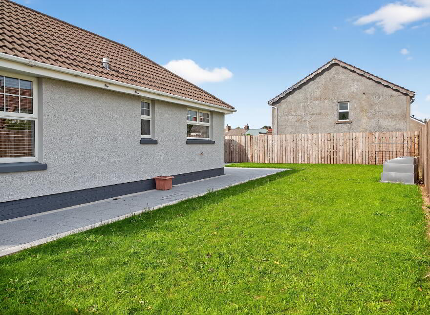 5 Ess-Na-Laragh, Waterfoot, Ballymena, BT44 0RN