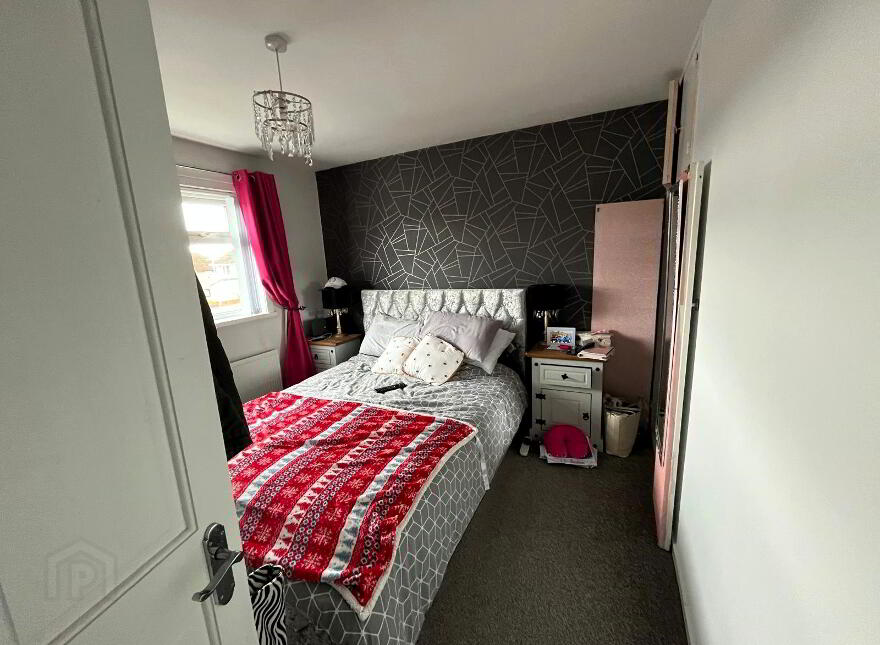 5 Ederny Walk, Carrickfergus, BT38 8NQ