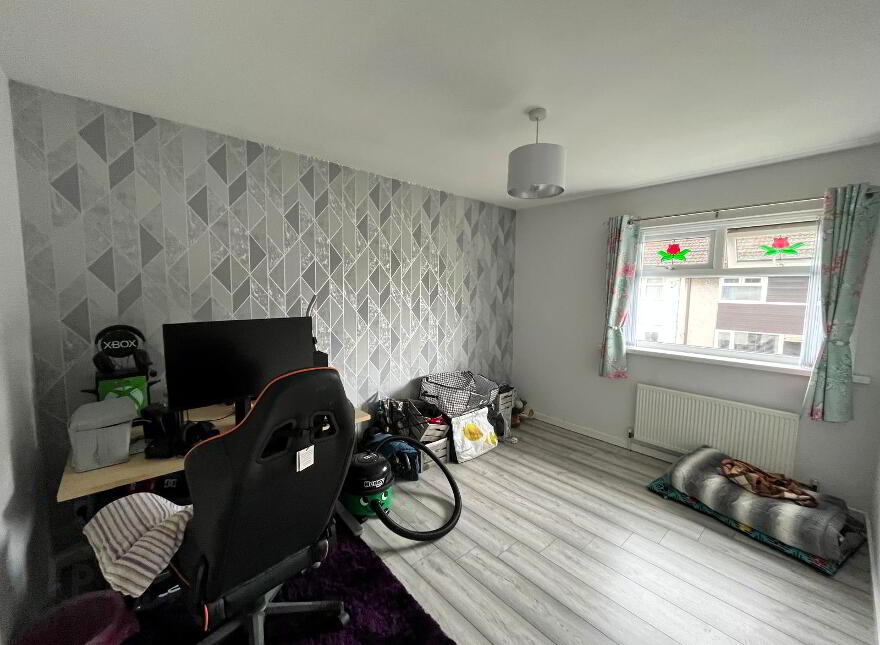 5 Ederny Walk, Carrickfergus, BT38 8NQ