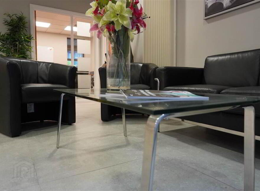 28 Adelaide Street- Suite 3, Belfast, BT2 8GD