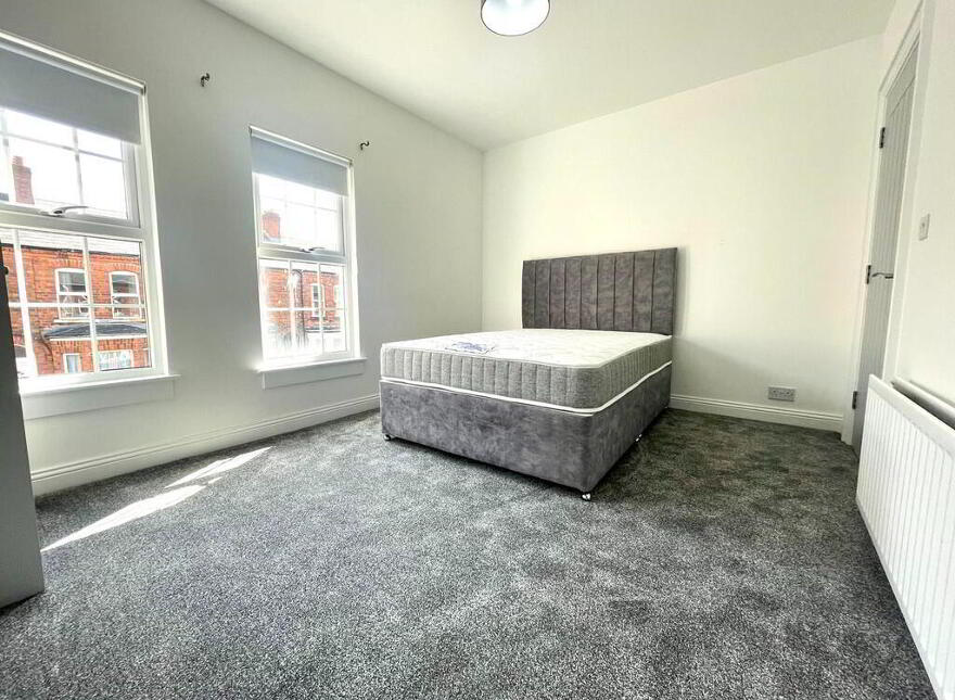 9 St Albans Gardens, Belfast, BT9 5DR