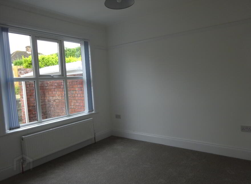 9 Deramore Gardens, Belfast, BT7 3FN