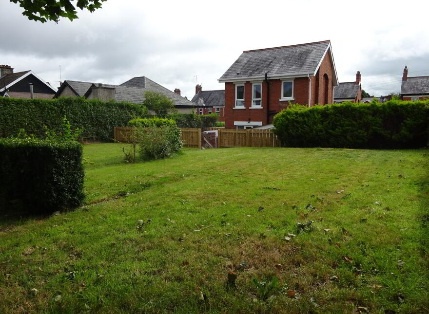9 Deramore Gardens, Belfast, BT7 3FN