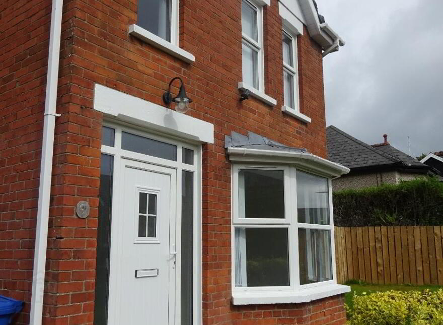 9 Deramore Gardens, Belfast, BT7 3FN