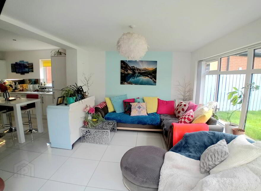 7 Highgrove Green, Carrickfergus, BT38 9UB