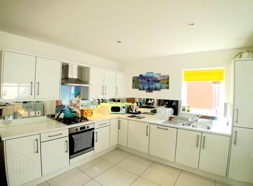 7 Highgrove Green, Carrickfergus, BT38 9UB