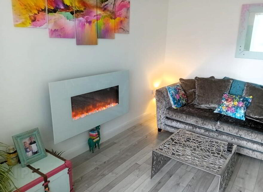 7 Highgrove Green, Carrickfergus, BT38 9UB