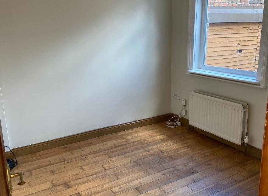 75 Ballygomartin Road, Belfast, BT13 3LB