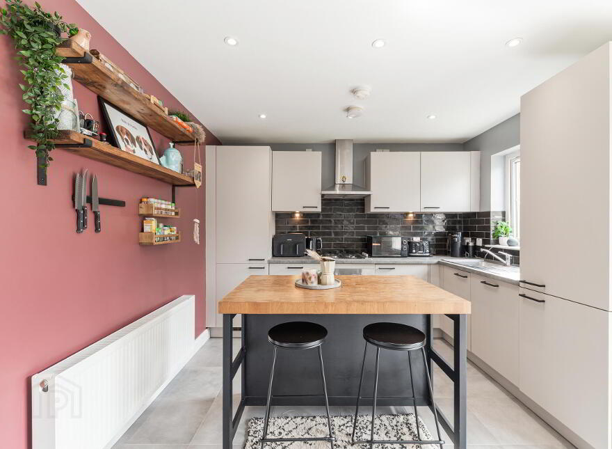 35 Orchard Hill Lane, Dundonald, Belfast, BT16 1AZ
