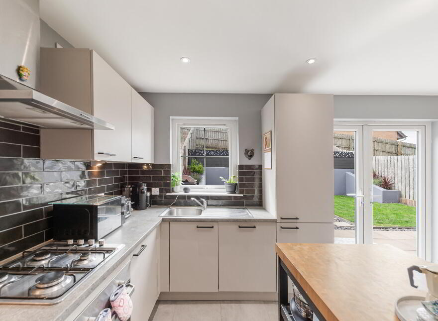 35 Orchard Hill Lane, Dundonald, Belfast, BT16 1AZ