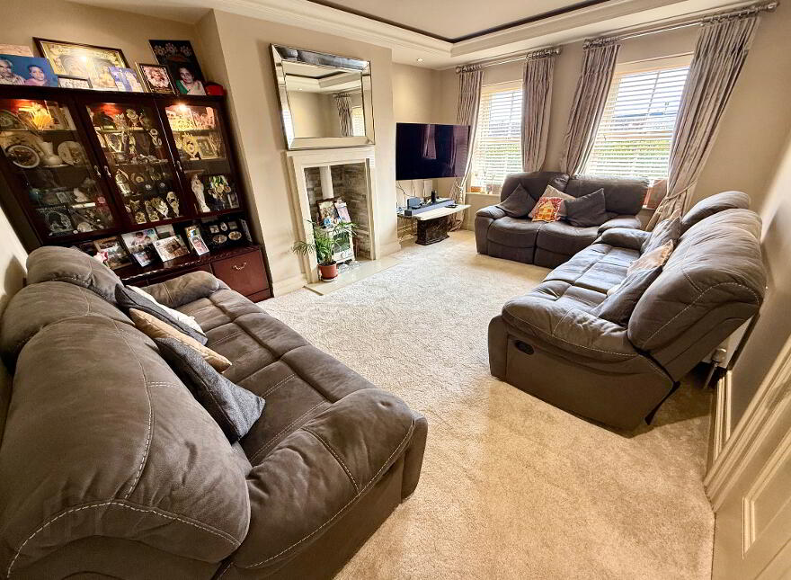 6 Oak Country Green, Waterside, Derry, BT47 6FU