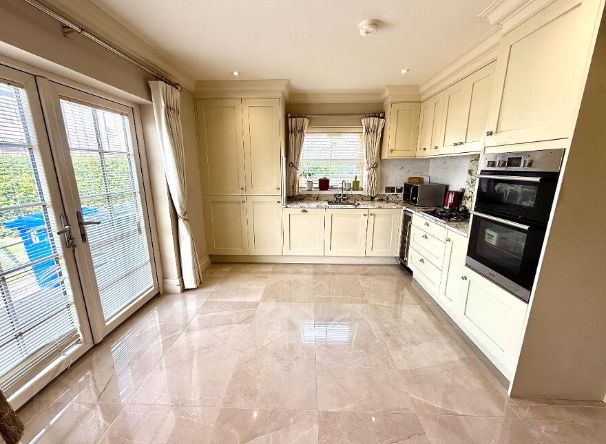 6 Oak Country Green, Waterside, Derry, BT47 6FU