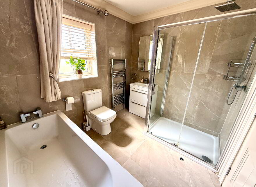 6 Oak Country Green, Waterside, Derry, BT47 6FU