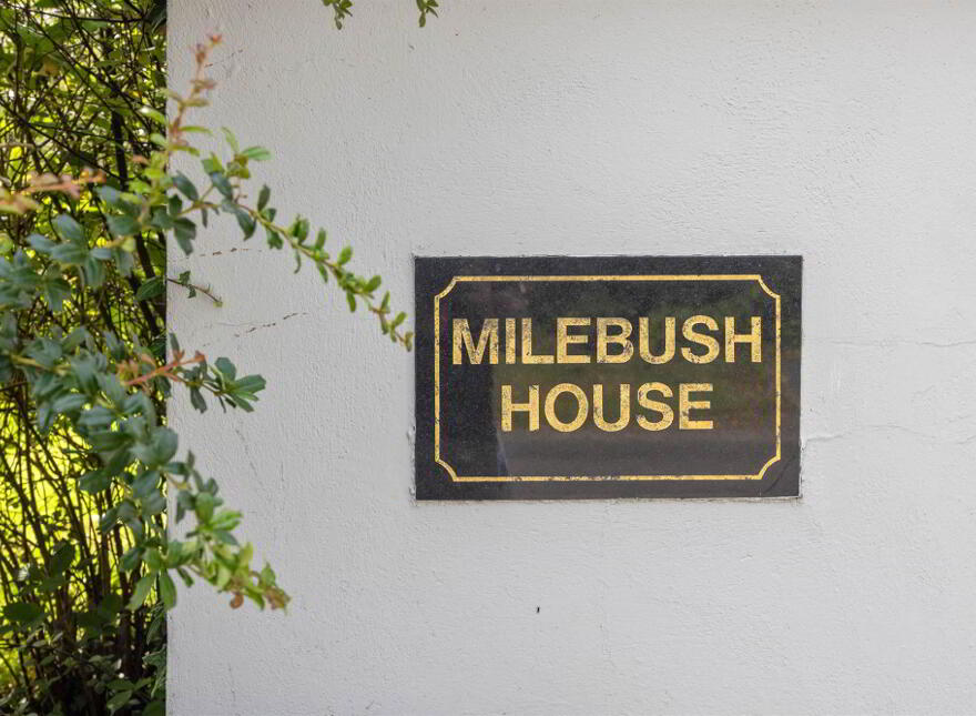 Milebush House, 92 Milebush Road, Dromore, BT25 1RX