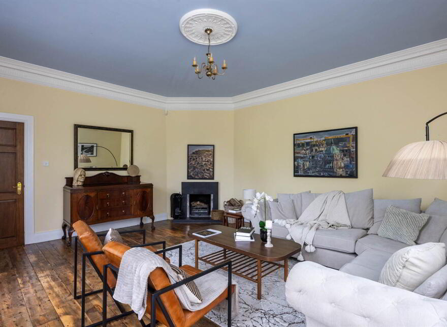 Milebush House, 92 Milebush Road, Dromore, BT25 1RX