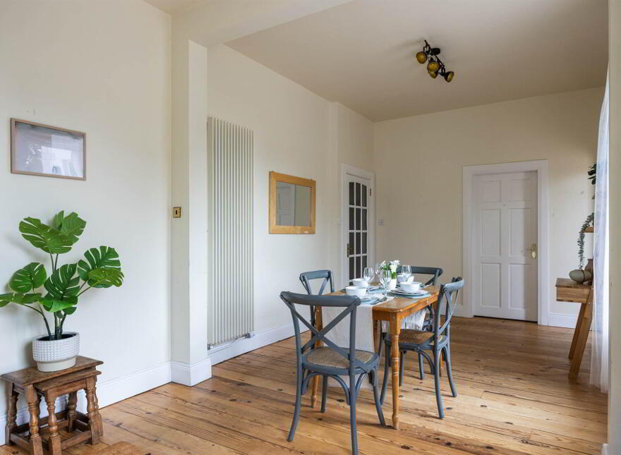 Milebush House, 92 Milebush Road, Dromore, BT25 1RX