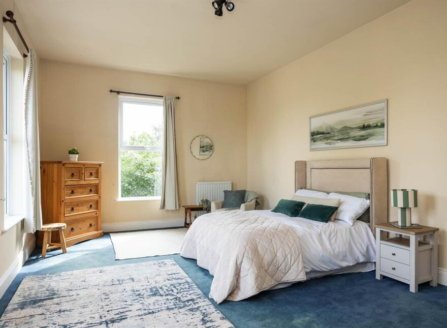 Milebush House, 92 Milebush Road, Dromore, BT25 1RX