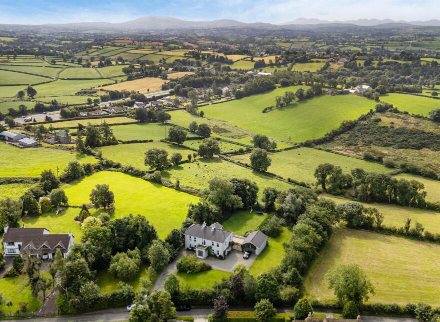 Milebush House, 92 Milebush Road, Dromore, BT25 1RX