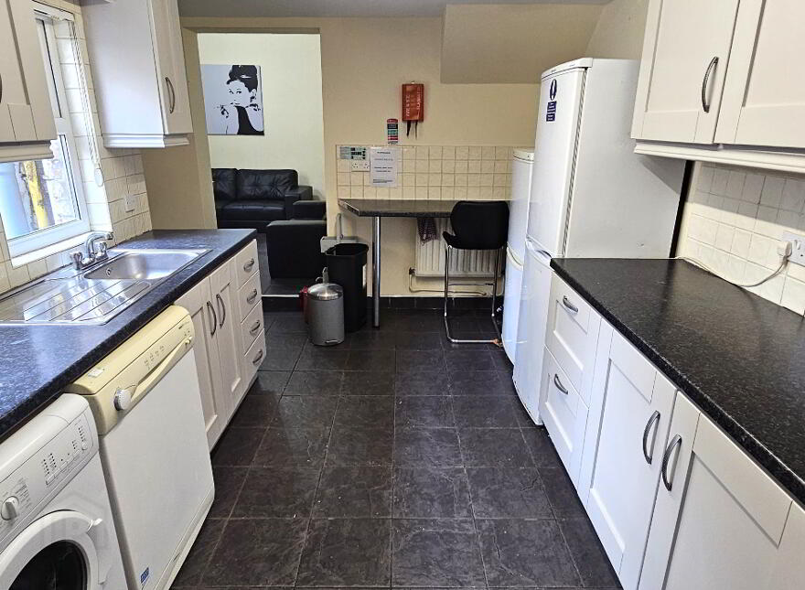 16 Eblana Street, Belfast, BT7 1LD