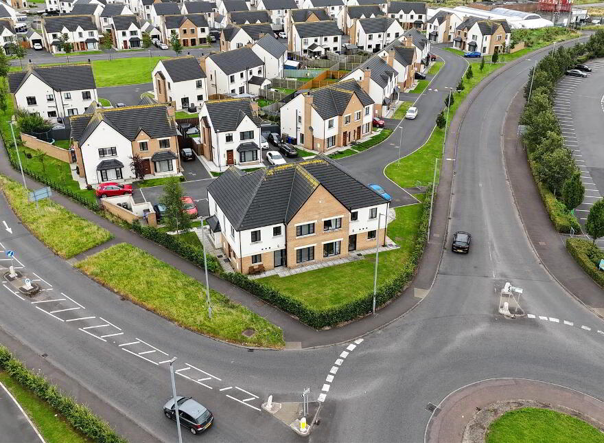 21 Ferrard Green, Antrim, BT41 4FR