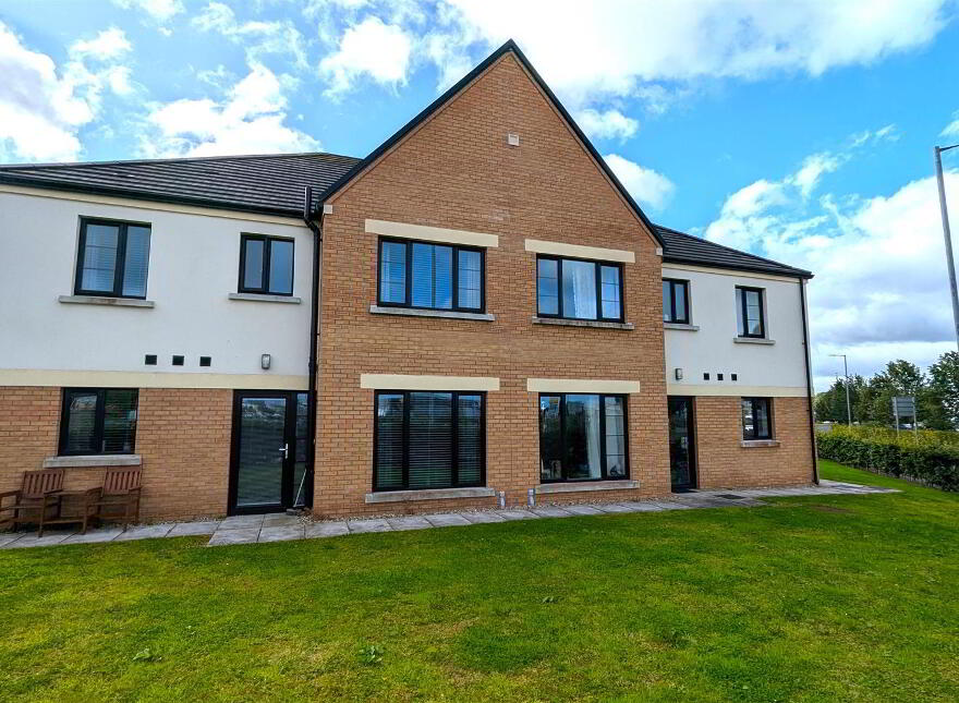 21 Ferrard Green, Antrim, BT41 4FR