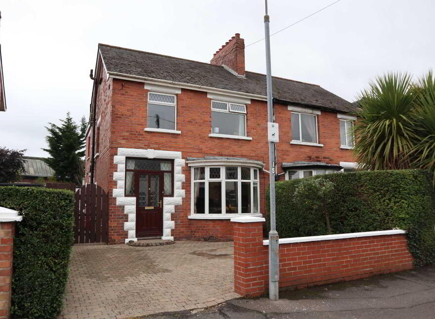 98 Orangefield Crescent, Ladas Drive, East Belfast, Belfast, BT6 9GJ photo