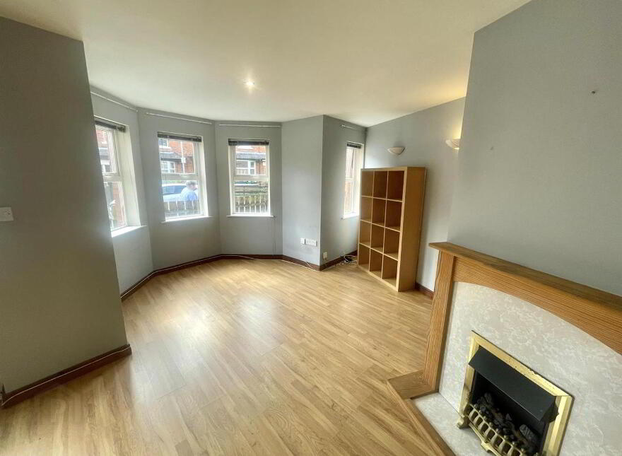 62 Loopland Gardens, Belfast, BT6 9ED