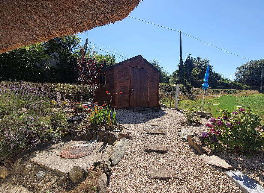 Cailinrua, Tomnalossett, Enniscorthy